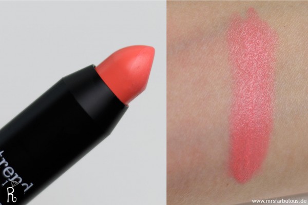 trend it up touch of vintage LE Swatches lippenstift 030