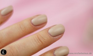 trend it up touch of vintage LE Swatches Nagellack 030