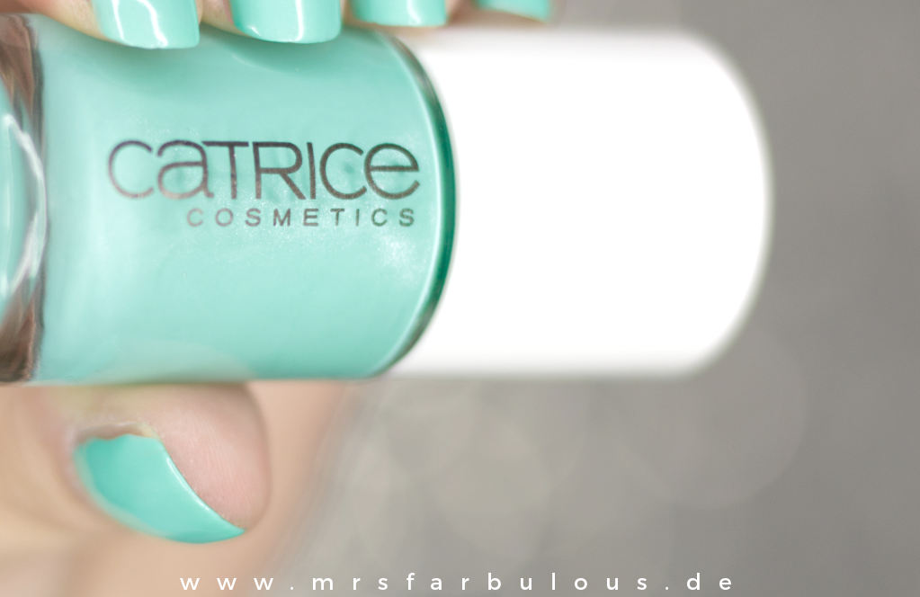 catrice Net Works LE C05 Green NETtraction Nagellack Schimmer Close Up