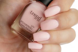 trend IT UP Nagellack UV Powergel 01 matt