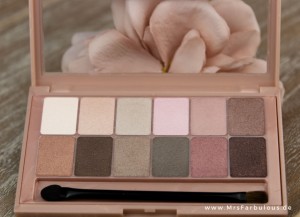 Maybelline Blushed Nudes Palette offen