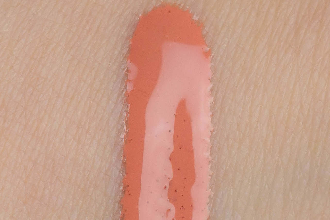 trend it up Nude Lip Lace 010 Swatches Lippenstift Liquid Lipstick