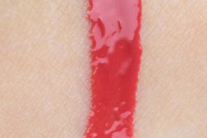 trend it up Nude Lip Lace 030 Swatches Lippenstift Liquid Lipstick