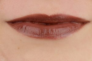 trend it up Nude Lip Lace 050 Tragebilder Lippenstift Liquid Lipstick