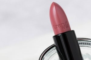 trend it up ultra matte lipstick 400 swatches Lippenstift Drogerie