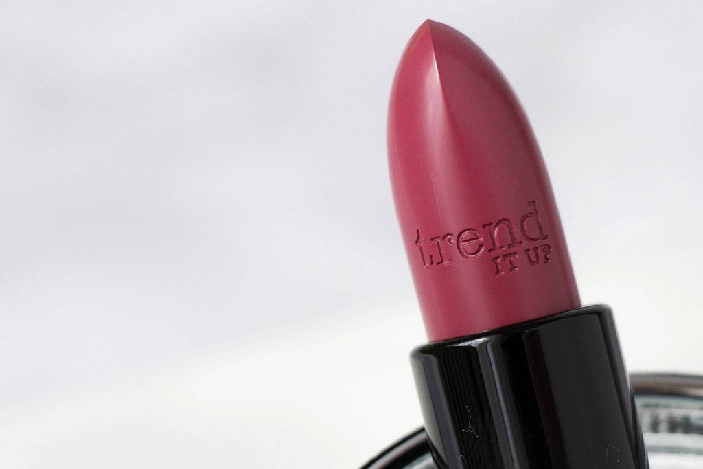 trend it up ultra matte lipstick 430 swatches Lippenstift Drogerie