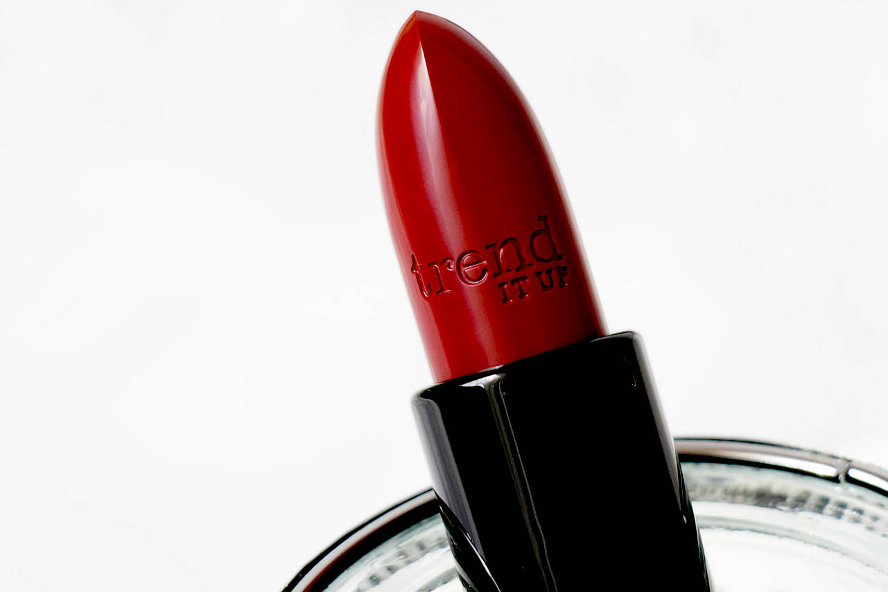 trend it up ultra matte lipstick 471 swatches Lippenstift Drogerie