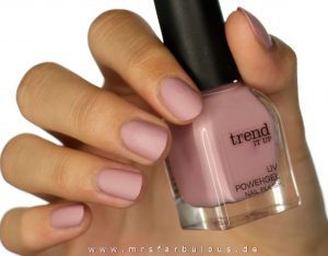 trend IT UP UV Powergel Nail Polish 020 matte top coat swatches review tragebilder erfahrungsberichte dm drogerie mrsfarbulous